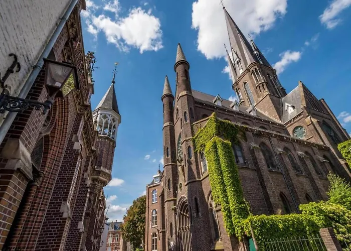 Scenic Gulp Valley 斯莱纳肯